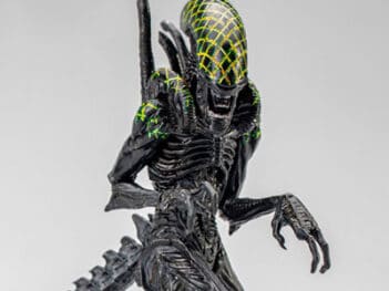 Alien Vs. Predator Grid Alien 1/18 Scale Figure